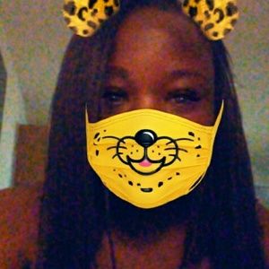 Meet your Posher, Carmen